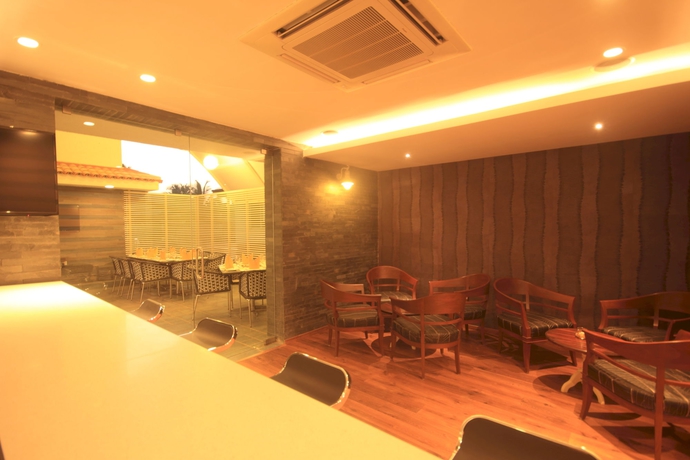 Imagen del bar/restaurante del Hotel The Fern Residency Miramar. Foto 3