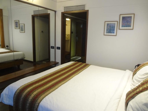 Imagen de la habitación del Hotel The Fern Residency Mumbai, Pritam Dadar, Series by Marriott. Foto 11