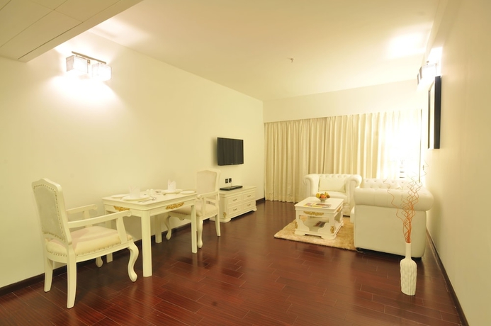 Imagen de la habitación del Hotel The Fern Residency Rajkot. Foto 14