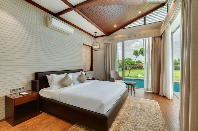 Imagen de la habitación del Hotel The Fern Royal Farm Resort Anjar. Foto 19