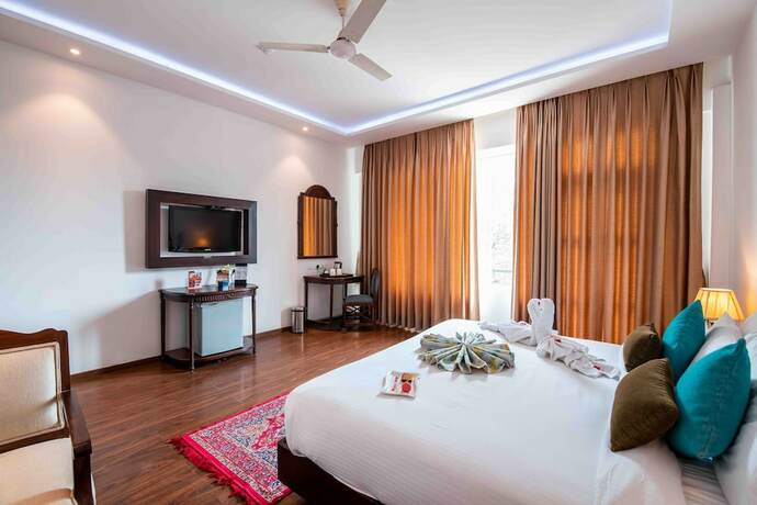Imagen general del Hotel The Fern Surya Resort Kasauli Hills Dharampur. Foto 9