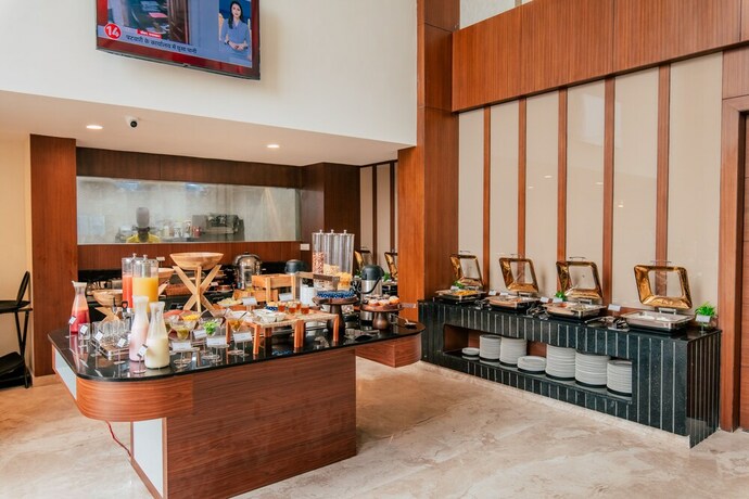 Imagen del bar/restaurante del Hotel The Fern-an Ecotel, Alwar-sariska. Foto 15