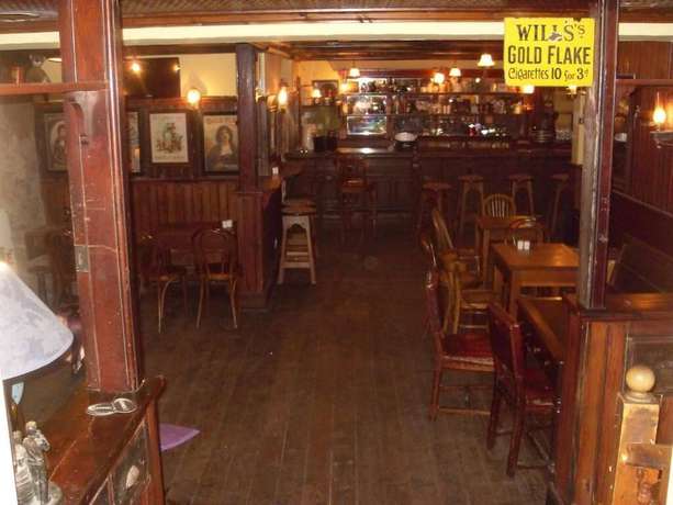 Imagen del bar/restaurante del Hotel The Ferryman. Foto 2