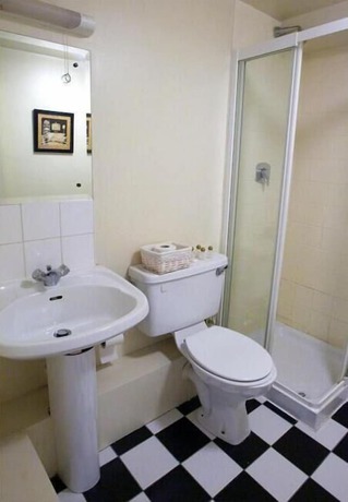 Imagen de la habitación del Hotel The Ferryman. Foto 17