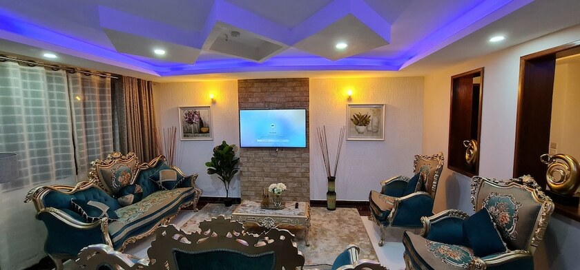 Imagen de la habitación del Hotel The Festival Suites and Spa. Foto 17