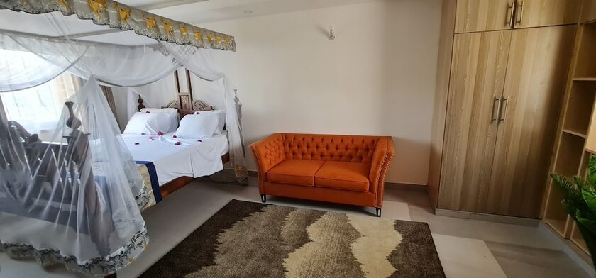 Imagen de la habitación del Hotel The Festival Suites and Spa. Foto 19