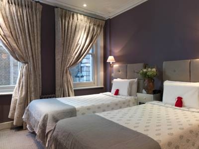 Imagen de la habitación del Hotel The Fielding. Foto 5