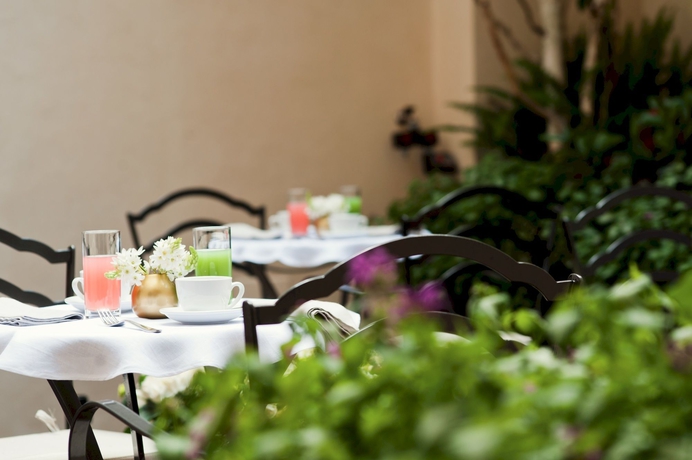 Imagen del bar/restaurante del Hotel The Fifteen Keys. Foto 7