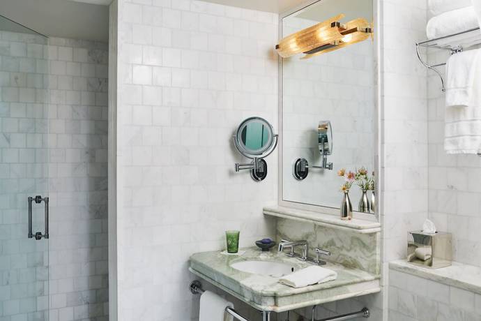 Imagen de la habitación del Hotel The Fifth Avenue. Foto 19