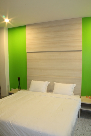 Imagen de la habitación del Hotel The Fifth Residence. Foto 2
