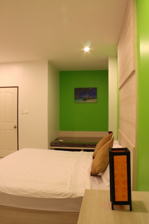 Imagen de la habitación del Hotel The Fifth Residence. Foto 13