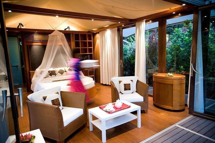 Imagen de la habitación del Hotel The Fiji Orchid. Foto 4