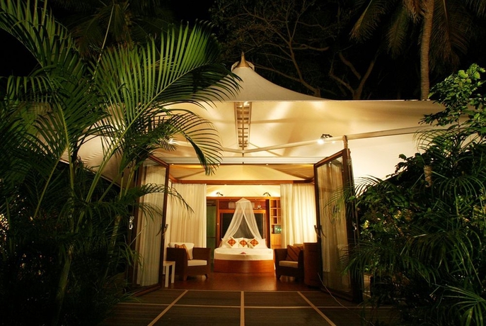 Imagen de los exteriores del Hotel The Fiji Orchid. Foto 11