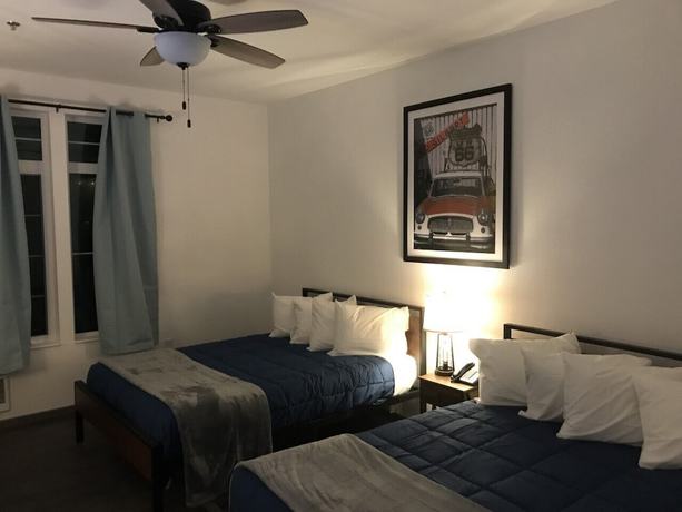 Imagen de la habitación del Hotel The Fireside Inn. Foto 10