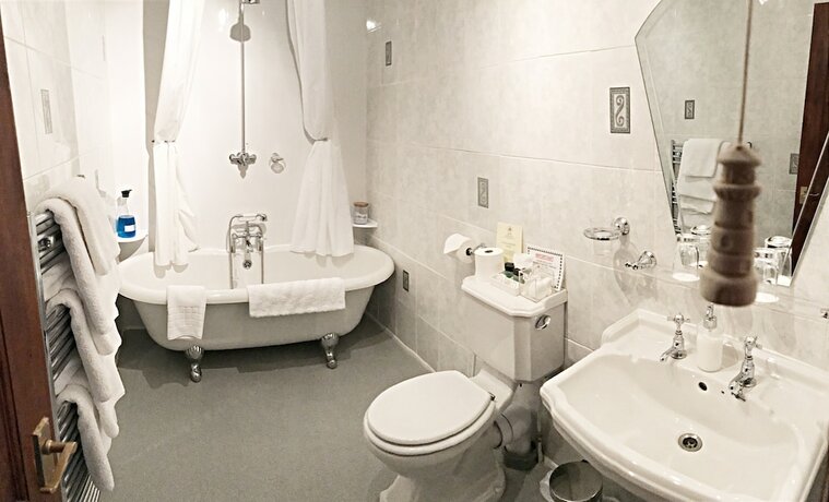 Imagen general del Hotel The Firs Guesthouse. Foto 8