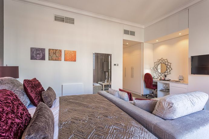 Imagen de la habitación del Hotel The First Collection Marina. Foto 10