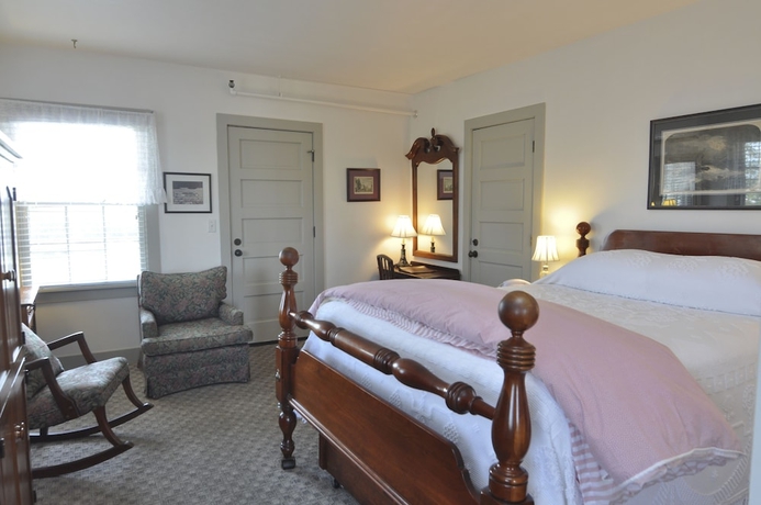 Imagen de la habitación del Hotel The First Colony Inn. Foto 9