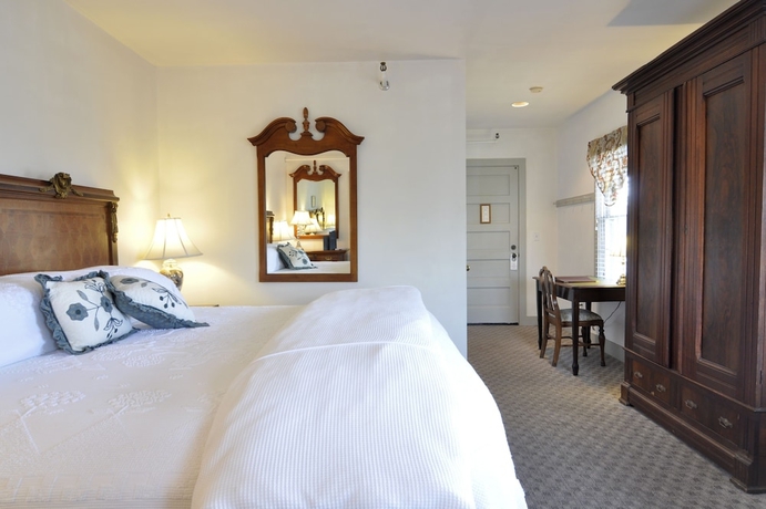 Imagen de la habitación del Hotel The First Colony Inn. Foto 11