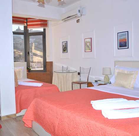 Imagen de la habitación del Hotel The First, Gjirokastra. Foto 9