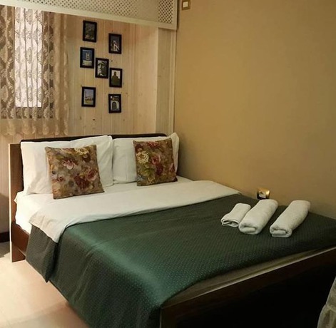 Imagen de la habitación del Hotel The First, Gjirokastra. Foto 10