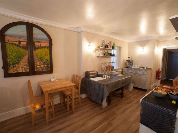 Imagen de los interiores del Hotel The First Hurdle Guest House. Foto 15