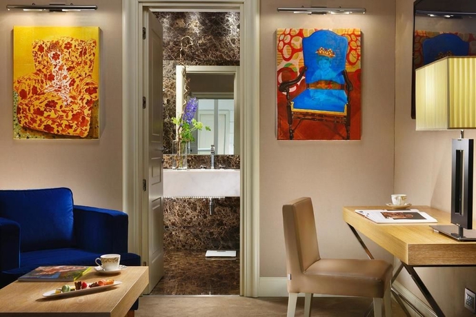 Imagen de los exteriores del Hotel The First Roma Arte. Foto 14