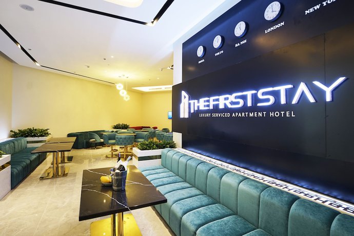 Imagen de los interiores del Hotel The First Stay. Foto 20