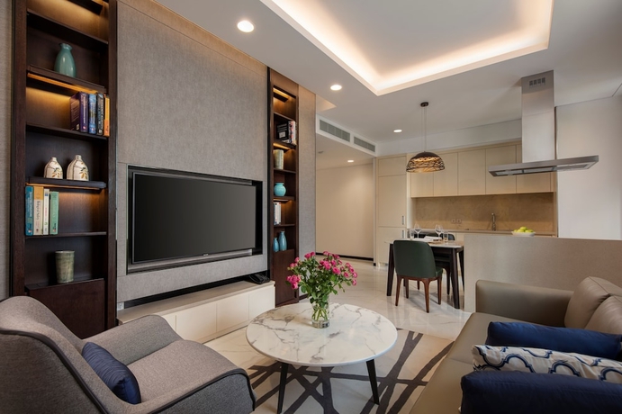 Imagen de la habitación del Hotel The Five Residences Hanoi. Foto 2
