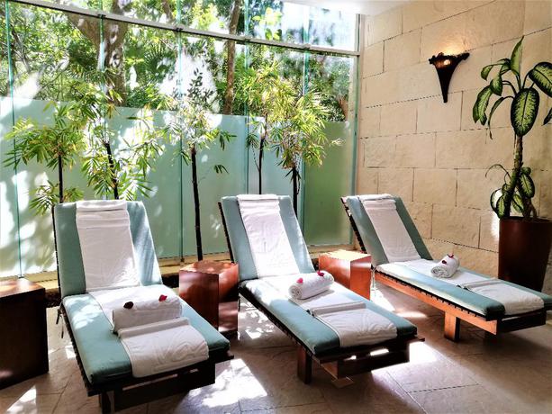 Imagen general del Hotel The Fives Beach & Residences -All Senses Inclusive. Foto 6