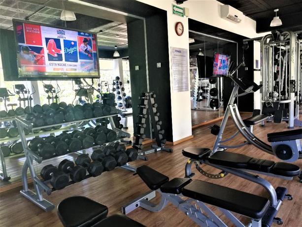 Imagen general del Hotel The Fives Beach & Residences -All Senses Inclusive. Foto 8