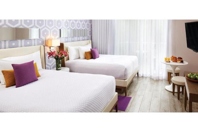 Imagen general del Hotel The Fives Beach & Residences -All Senses Inclusive. Foto 16