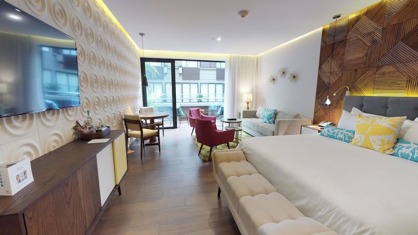 Imagen de la habitación del Hotel The Fives Downtown Hotel and Residences, Curio Collection by Hilton. Foto 7