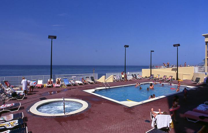 Imagen de la piscina del Hotel The Flamingo and Tower. Foto 13
