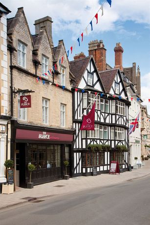 Imagen del bar/restaurante del Hotel The Fleece At Cirencester. Foto 2
