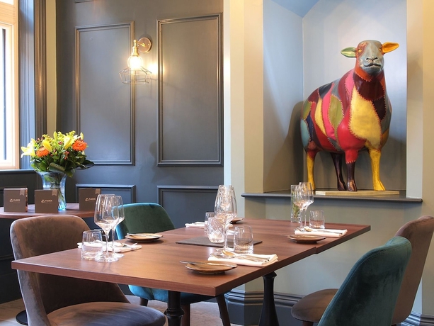 Imagen del bar/restaurante del Hotel The Fleece, Richmond. Foto 2