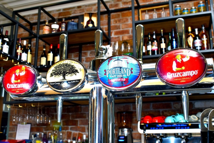 Imagen del bar/restaurante del Hotel The Fleece, Richmond. Foto 5