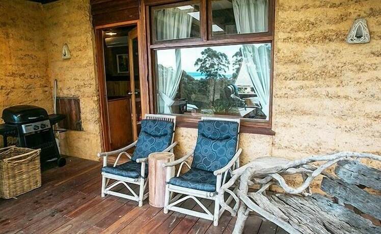 Imagen general del Hotel The Floating Forest. Foto 10