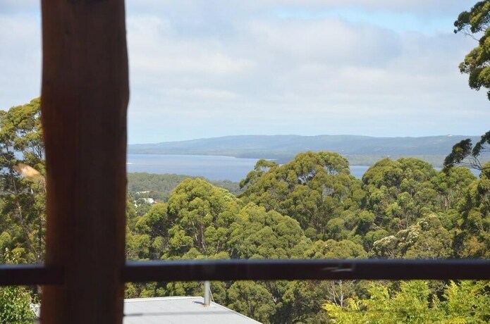 Imagen de la habitación del Hotel The Floating Forest. Foto 25