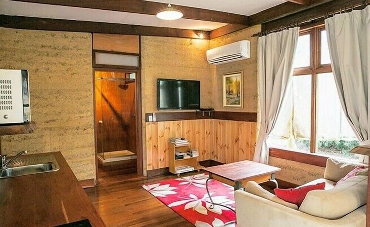 Imagen de la habitación del Hotel The Floating Forest. Foto 27