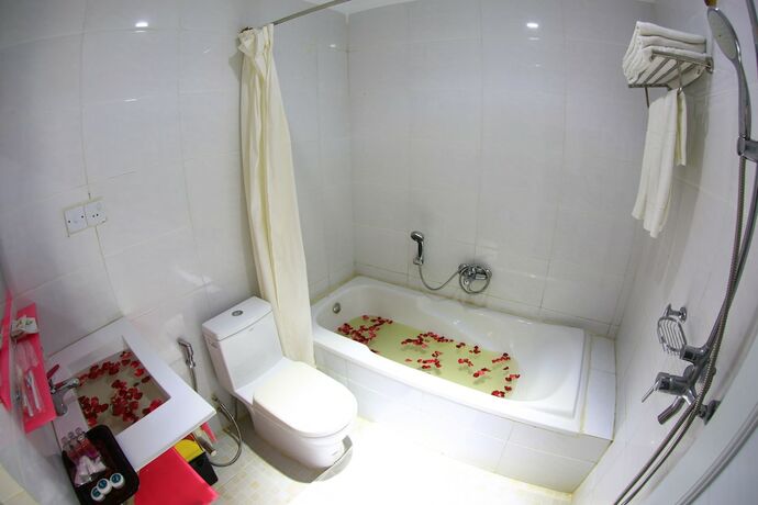 Imagen general del Hotel The Floral Breeze Wun Zin. Foto 10