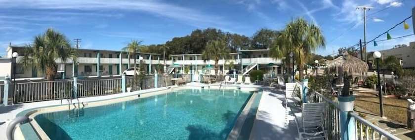 Imagen de la piscina del Hotel The Floridian Inn. Foto 8