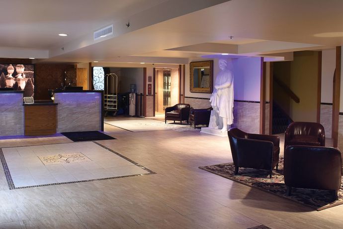 Imagen de los interiores del Hotel The Fontana. Foto 19