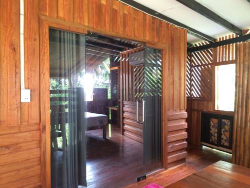 Imagen de la habitación del Hotel The Ford Sunset Beach Resort. Foto 10