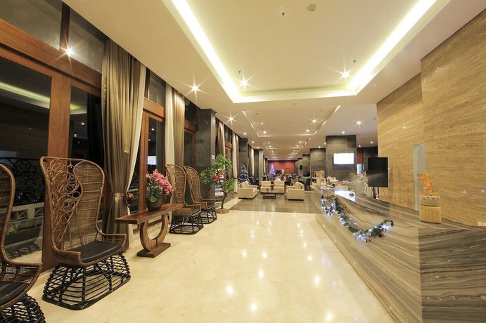Imagen de los interiores del Hotel The Forest Hotel Bogor. Foto 11