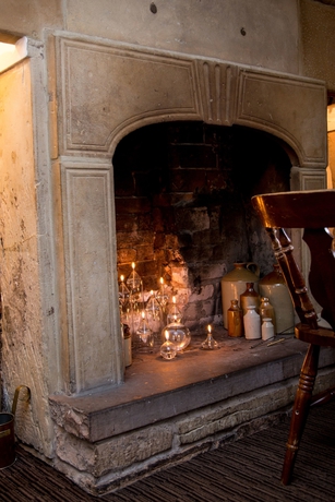 Imagen del bar/restaurante del Hotel The Forest Lodge. Foto 5
