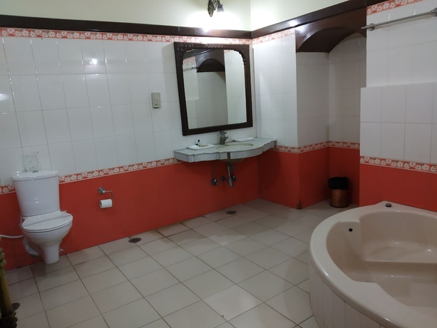 Imagen de la habitación del Hotel The Fort Ramgarh. Foto 16