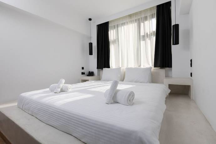 Imagen de la habitación del Hotel The Fountain Athens. Foto 7