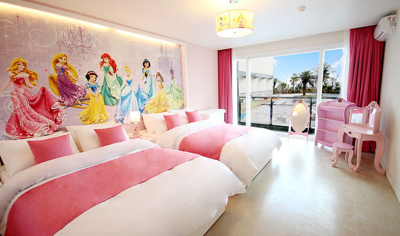 Imagen general del Hotel The Four Graces Resort. Foto 3