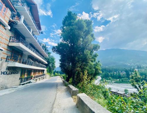 Imagen general del Hotel The Four Season & Resort, Manali - A Blissful View From Rooms. Foto 5