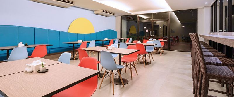 Imagen general del Hotel The Fourth Pratumnak. Foto 8